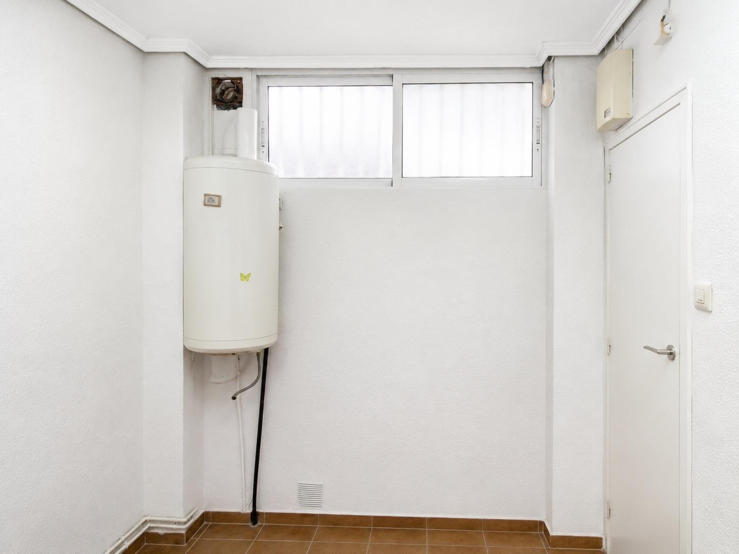 Negocios-Venta-Mislata-2413442-Foto-10