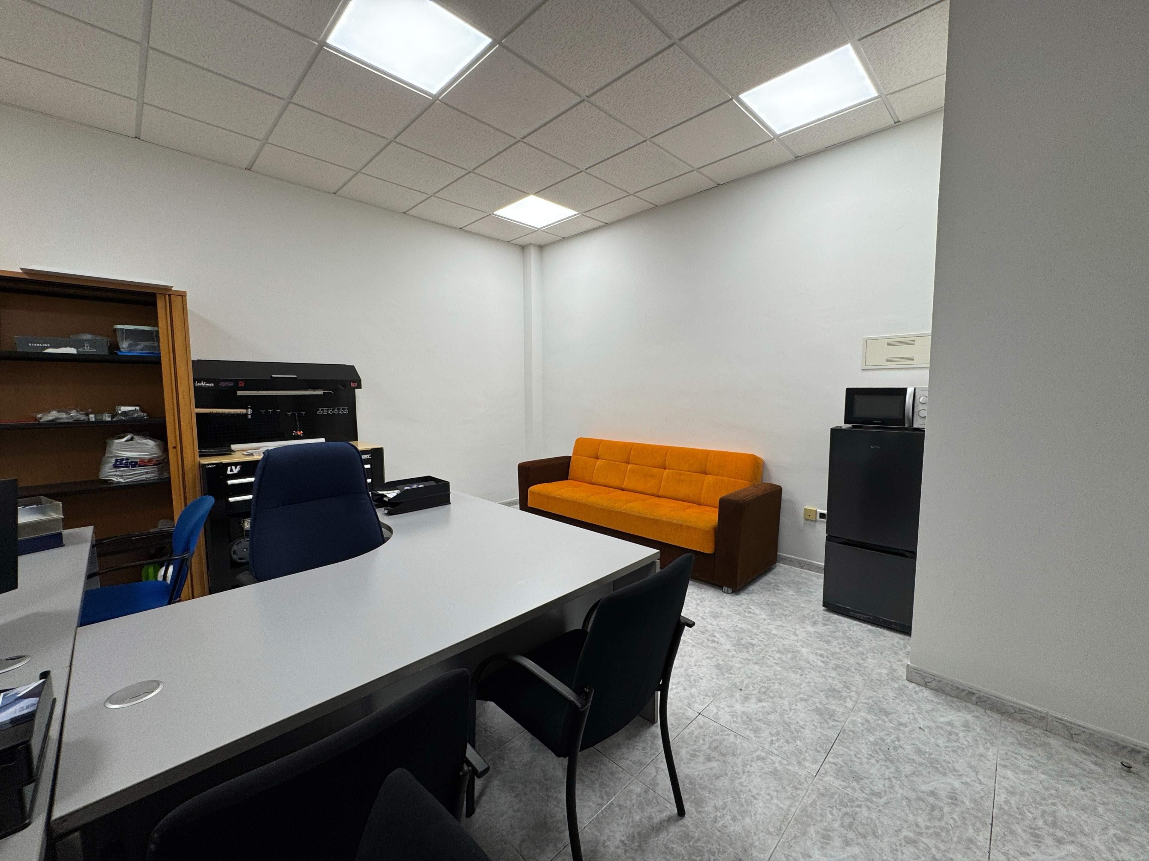 Oficinas-Venta-BenalmÃ¡dena-2412692-Foto-3
