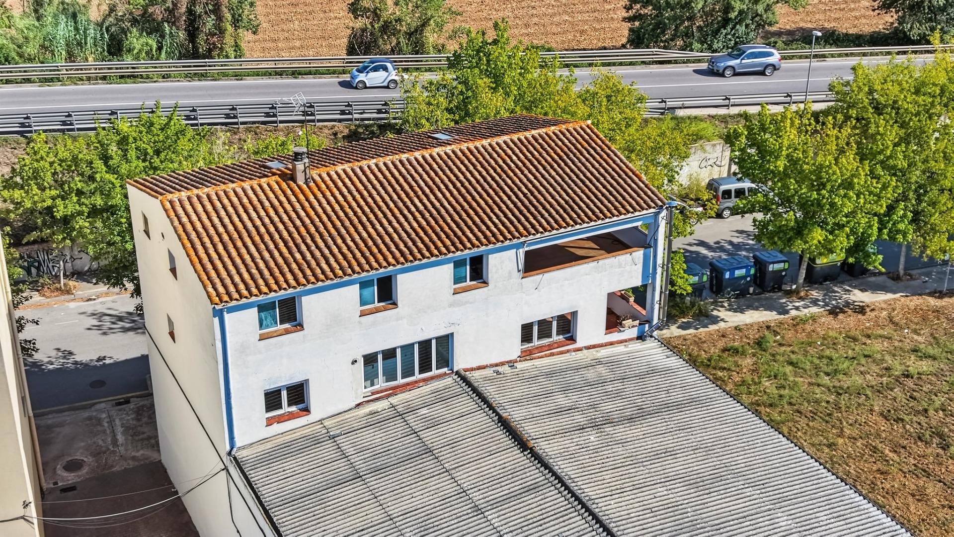 Naves-Venta-Girona-2420408