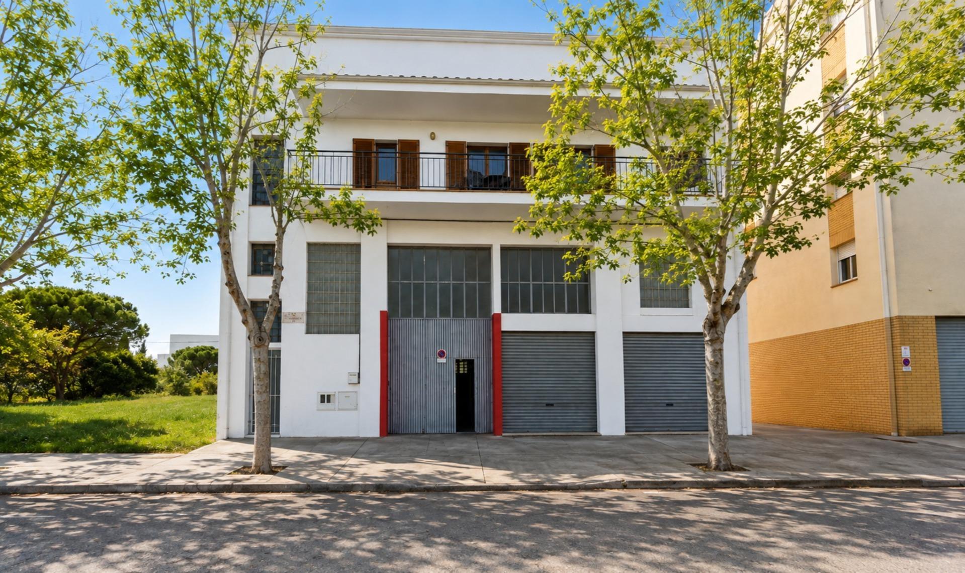 Naves-Venta-Girona-2420408-Foto-8