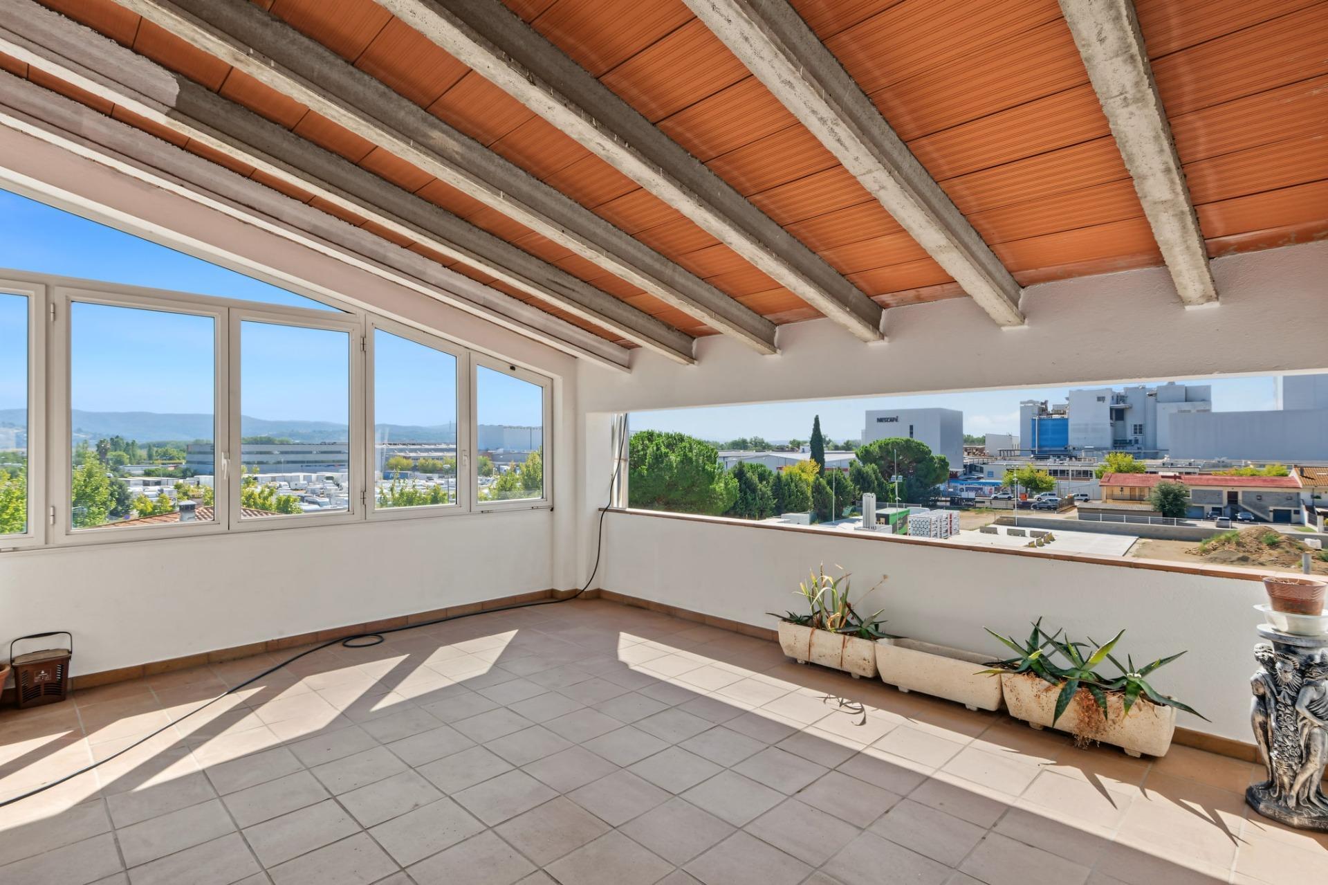 Naves-Venta-Girona-2420408-Foto-15
