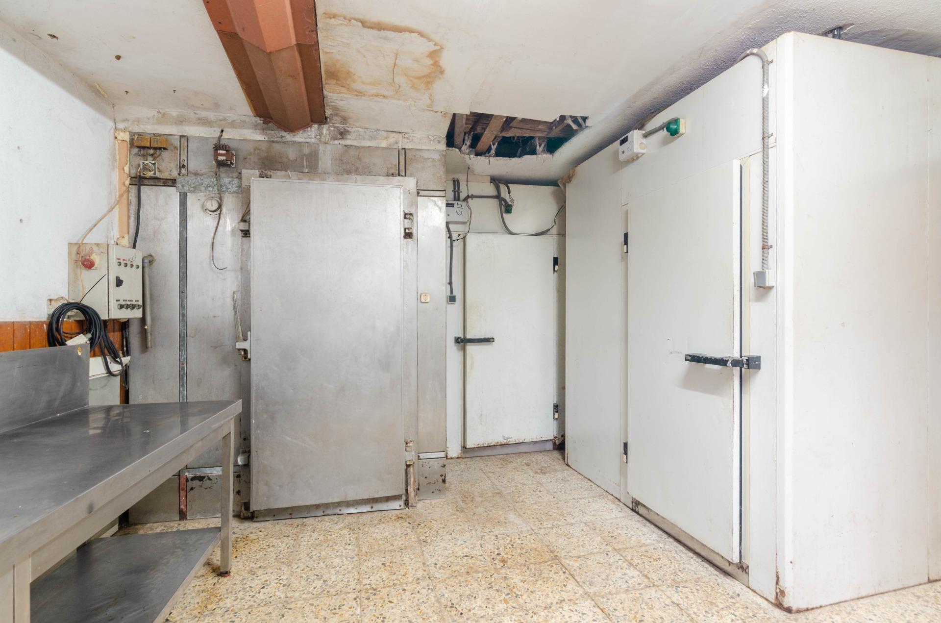 Negocios-Venta-Salas-2063634-Foto-26