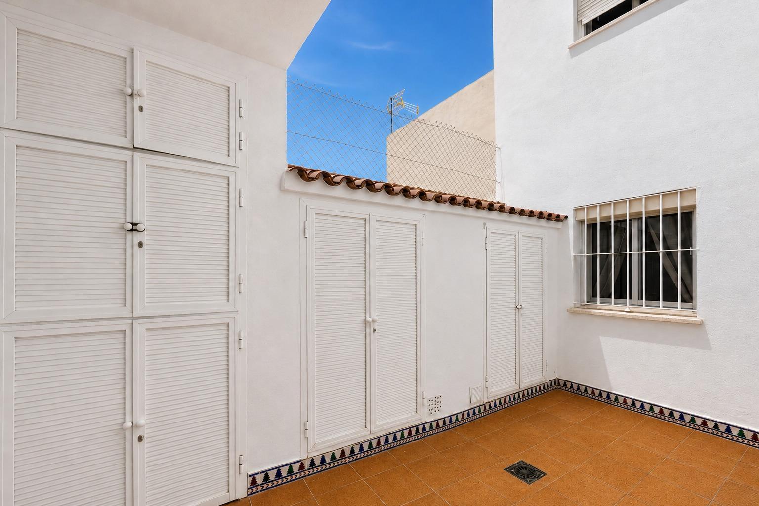 Pisos-Venta-Chiclana de la Frontera-2410866-Foto-2