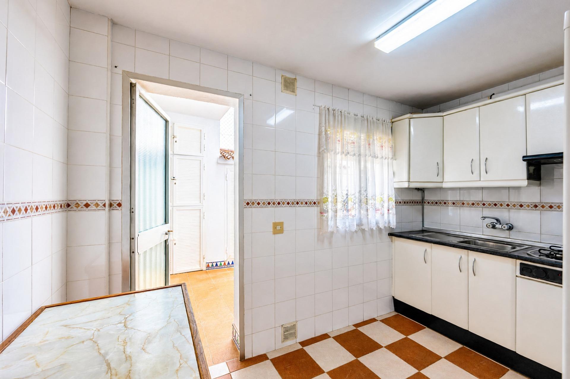 Pisos-Venta-Chiclana de la Frontera-2410866-Foto-9
