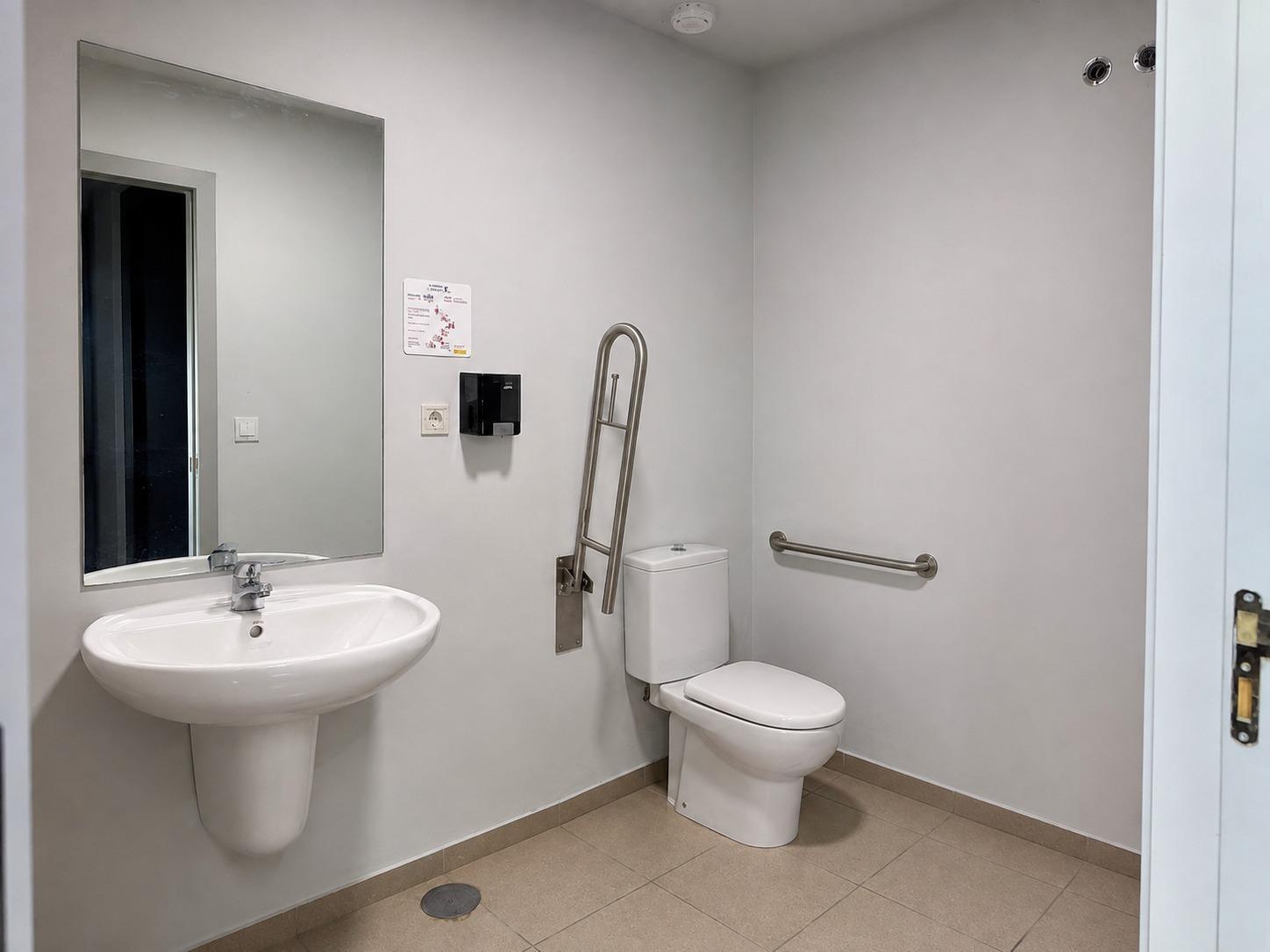 Negocios-Venta-Chiclana de la Frontera-2415299-Foto-6