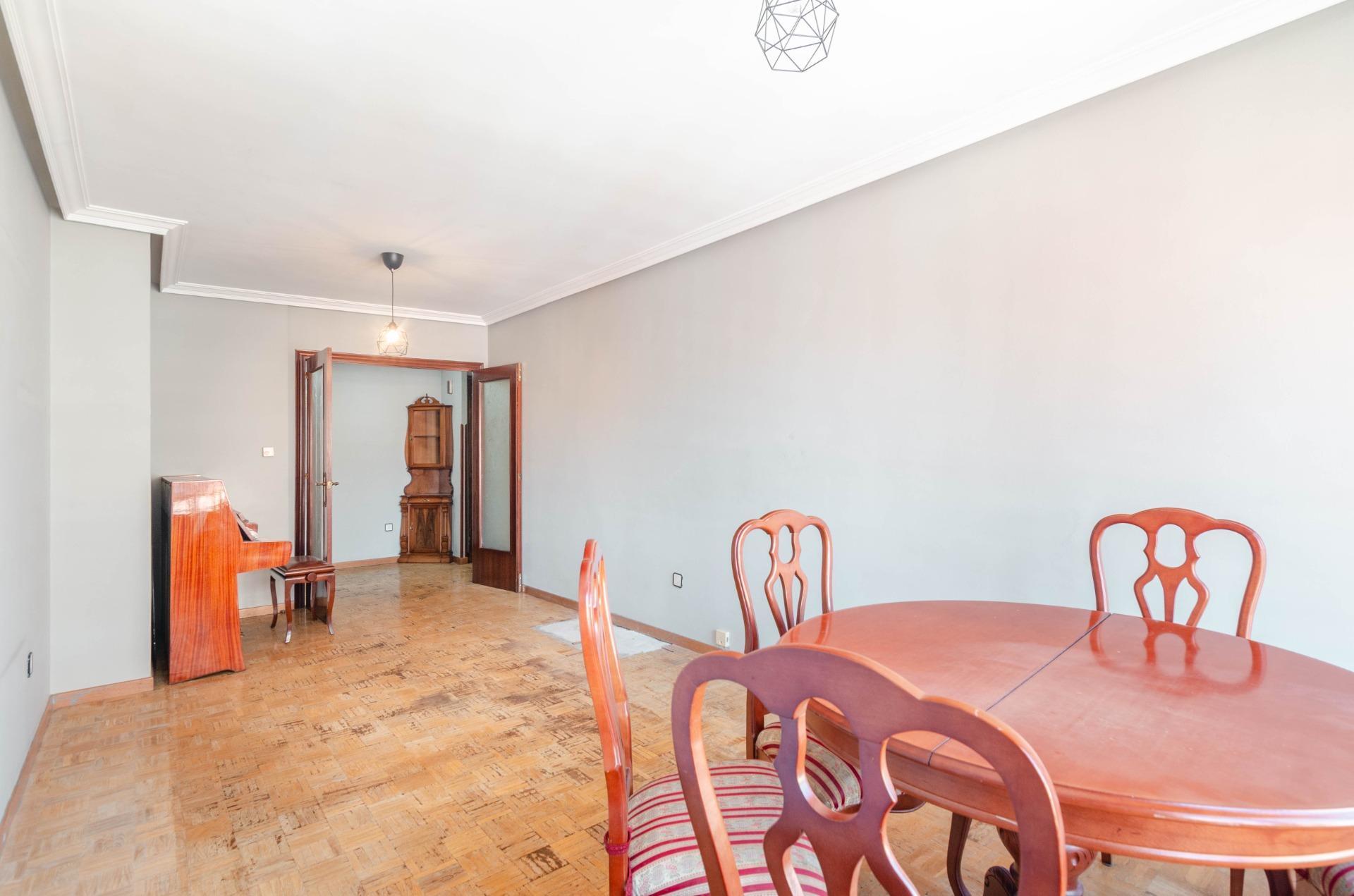 Pisos-Venta-Oviedo-2411175-Foto-19