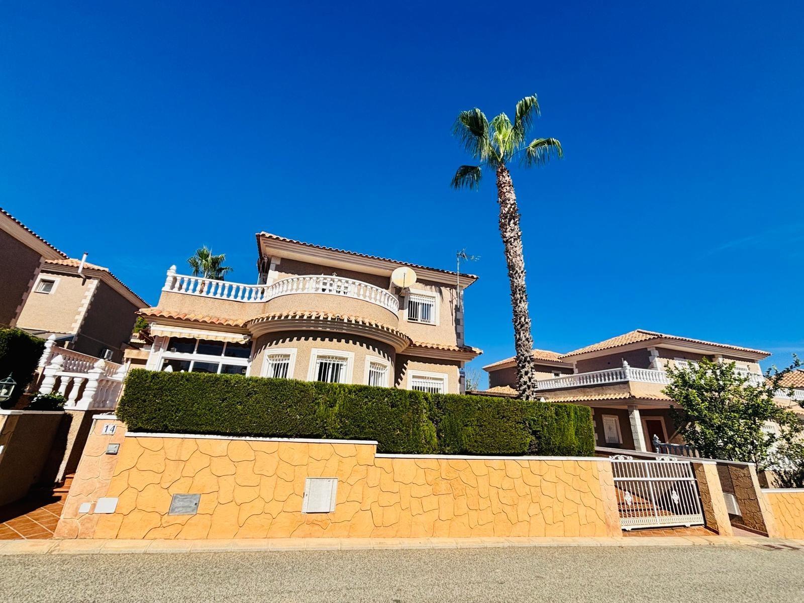 Casas o chalets-Venta-Torrevieja-2425828