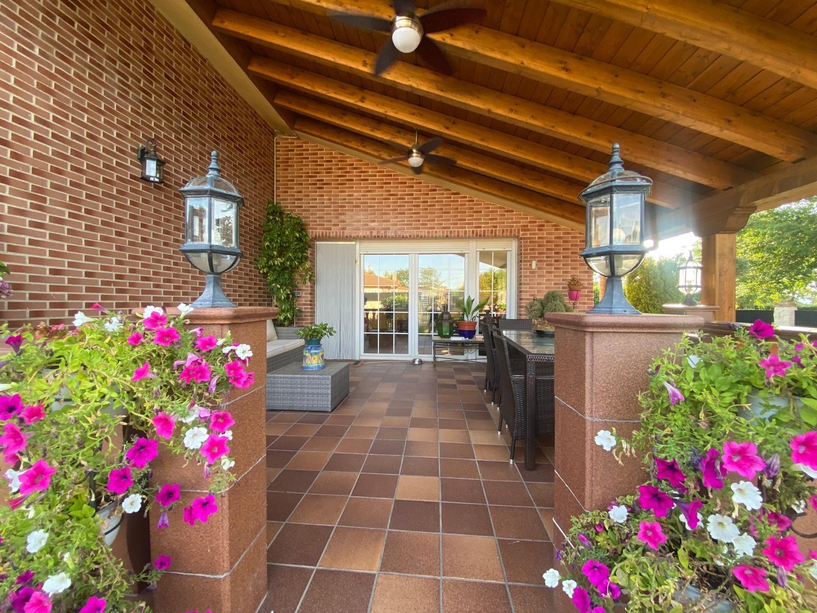 Casas o chalets-Venta-Nuevo BaztÃ¡n-2421389-Foto-5