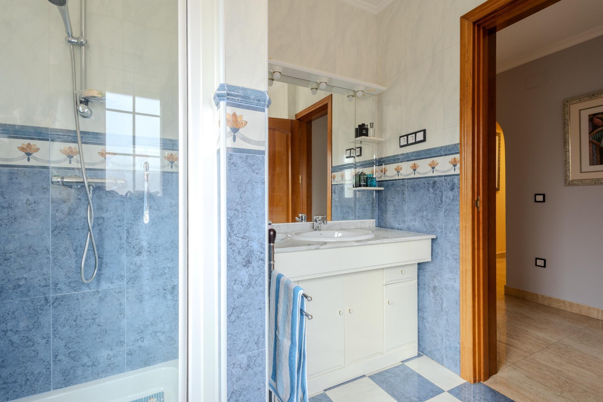Casas o chalets-Venta-Nuevo BaztÃ¡n-2421389-Foto-37