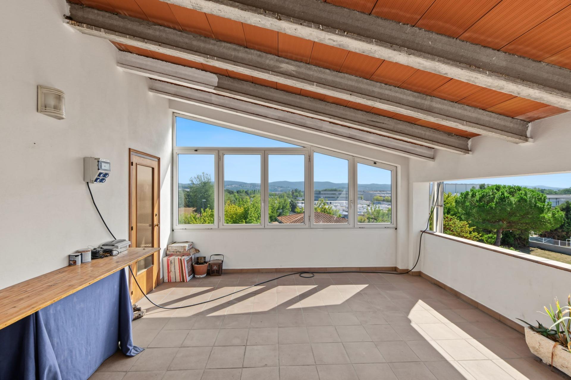 Naves-Venta-Girona-2423417-Foto-2