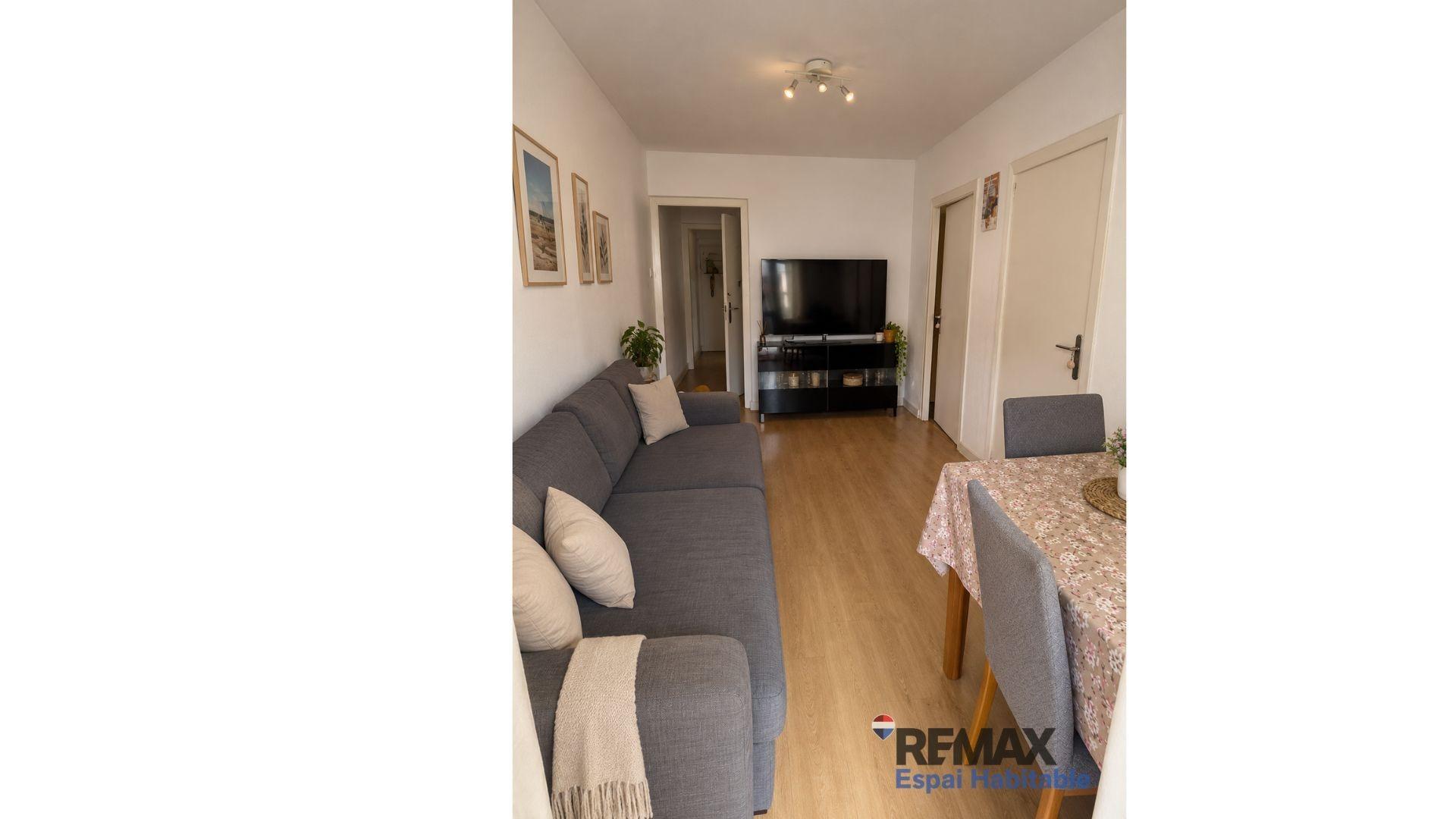 Pisos-Venta-LÂ´Hospitalet de Llobregat-2423810-Foto-2