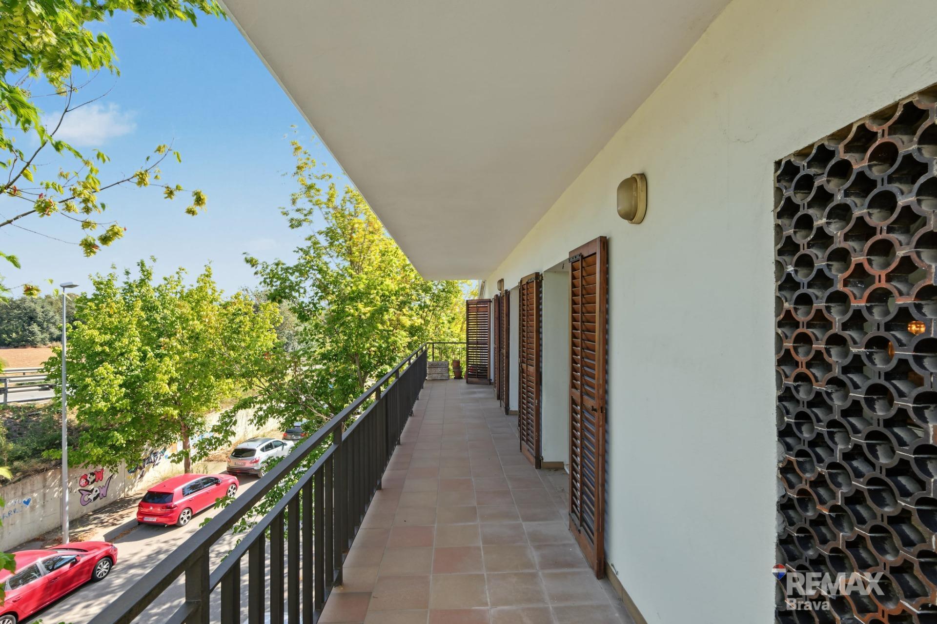 Naves-Venta-Girona-2423417-Foto-7