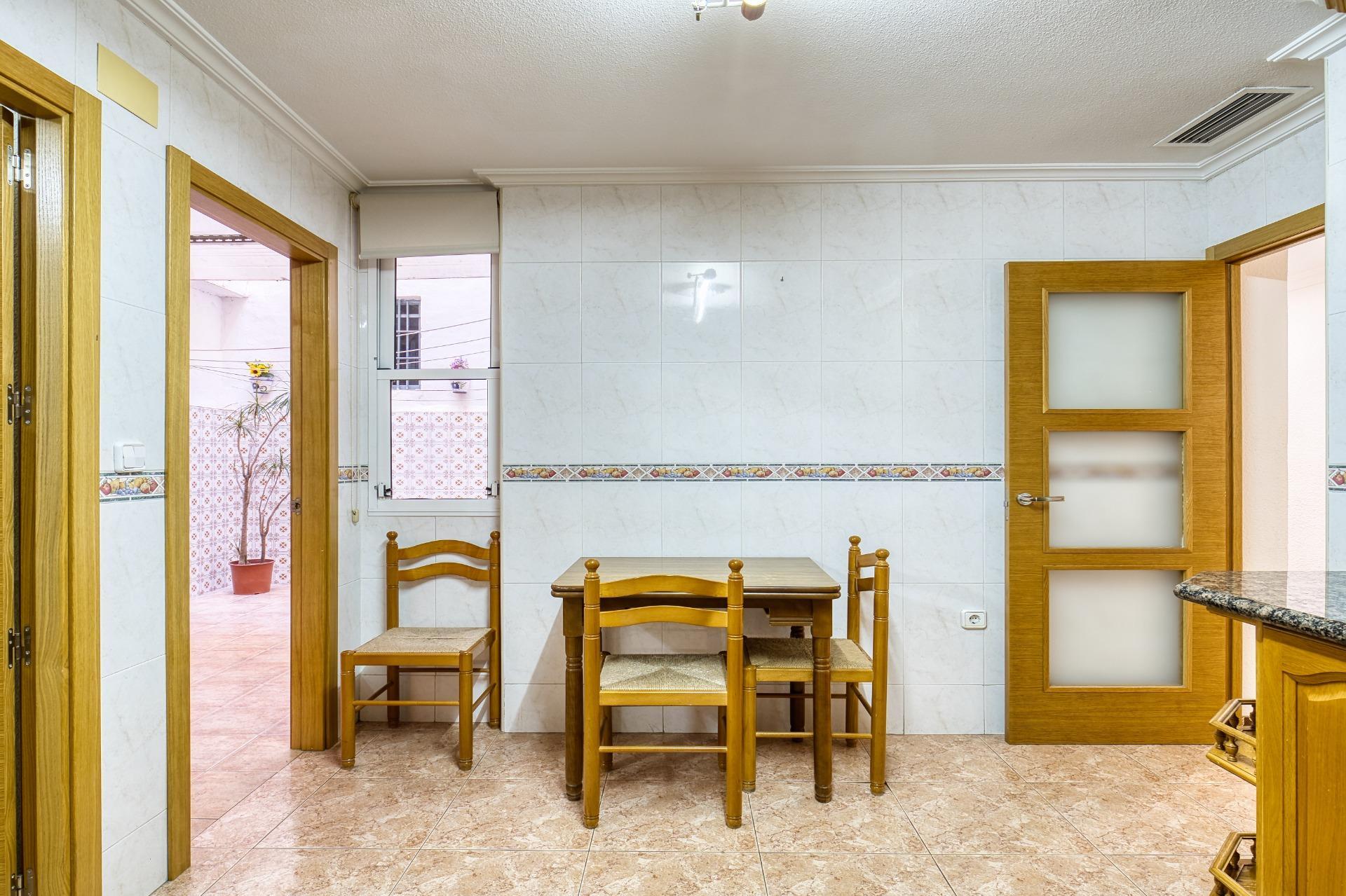 Pisos-Venta-Elche-2424864-Foto-13