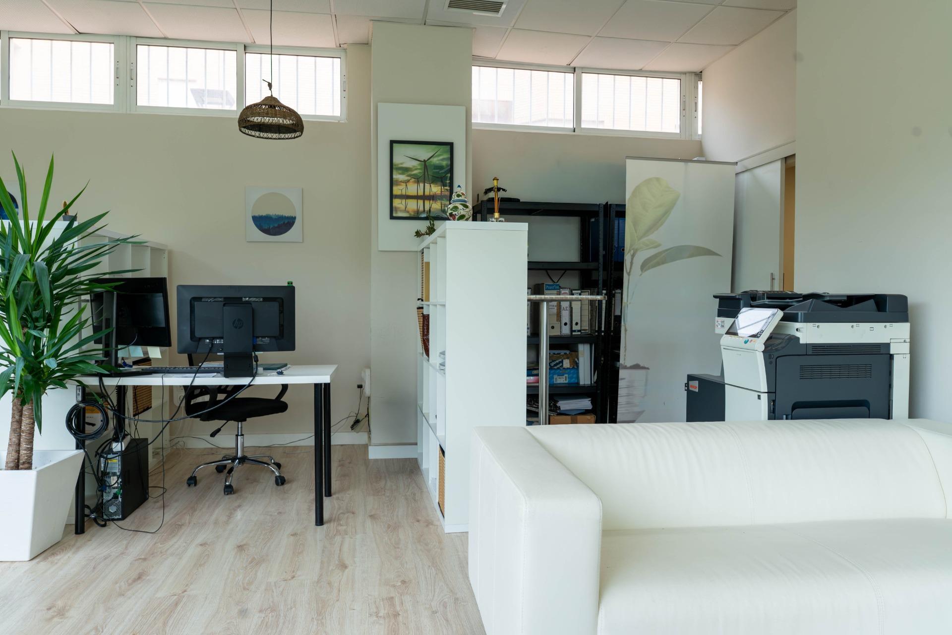 Negocios-Venta-Tomares-2424867-Foto-2