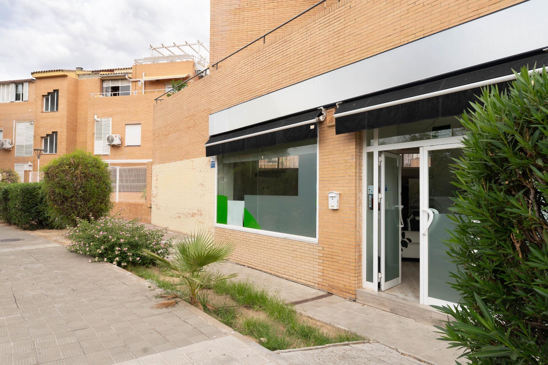 Negocios-Venta-Tomares-2424867