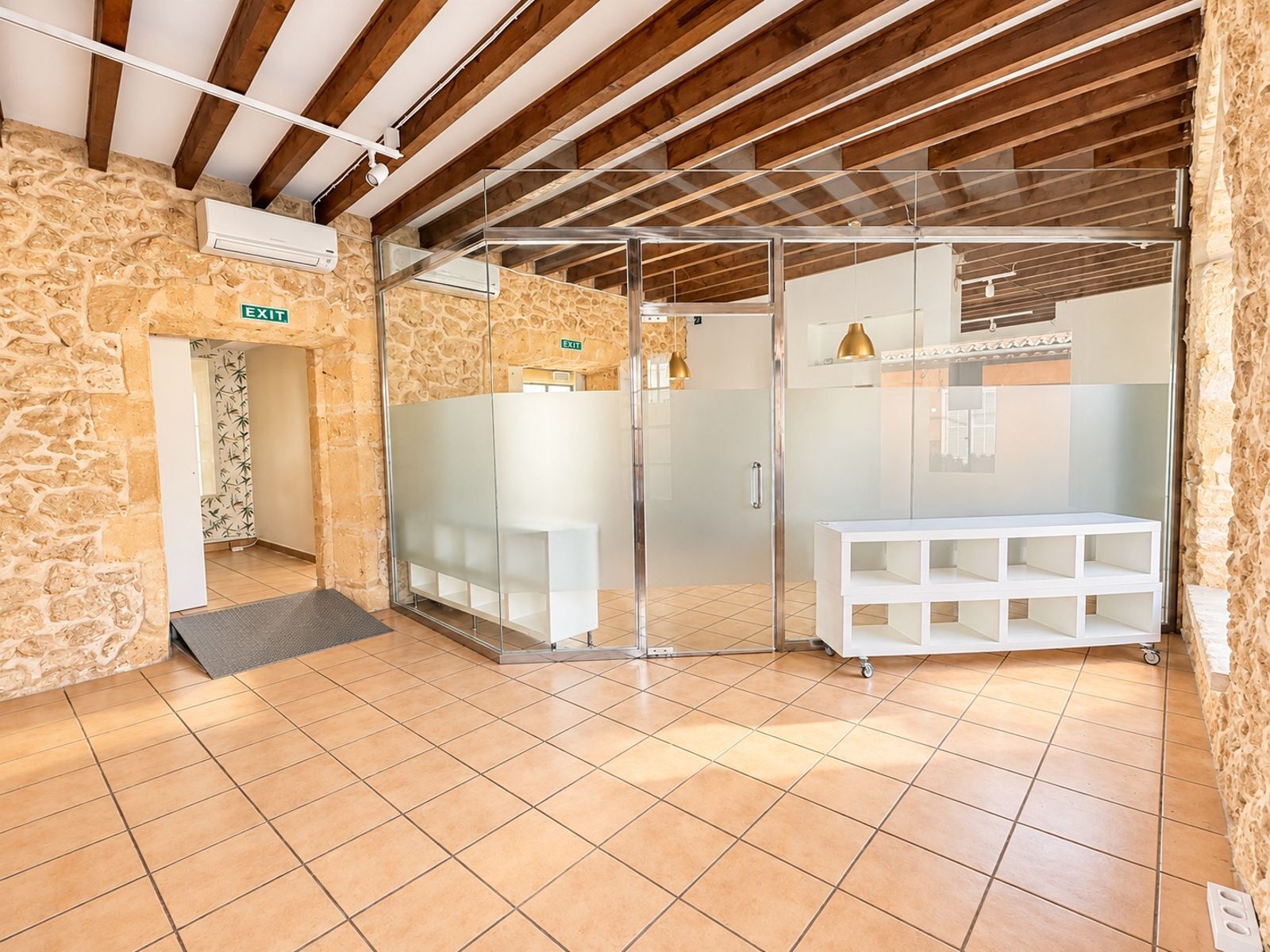 Negocios-Venta-Palma de Mallorca-2425016-Foto-12