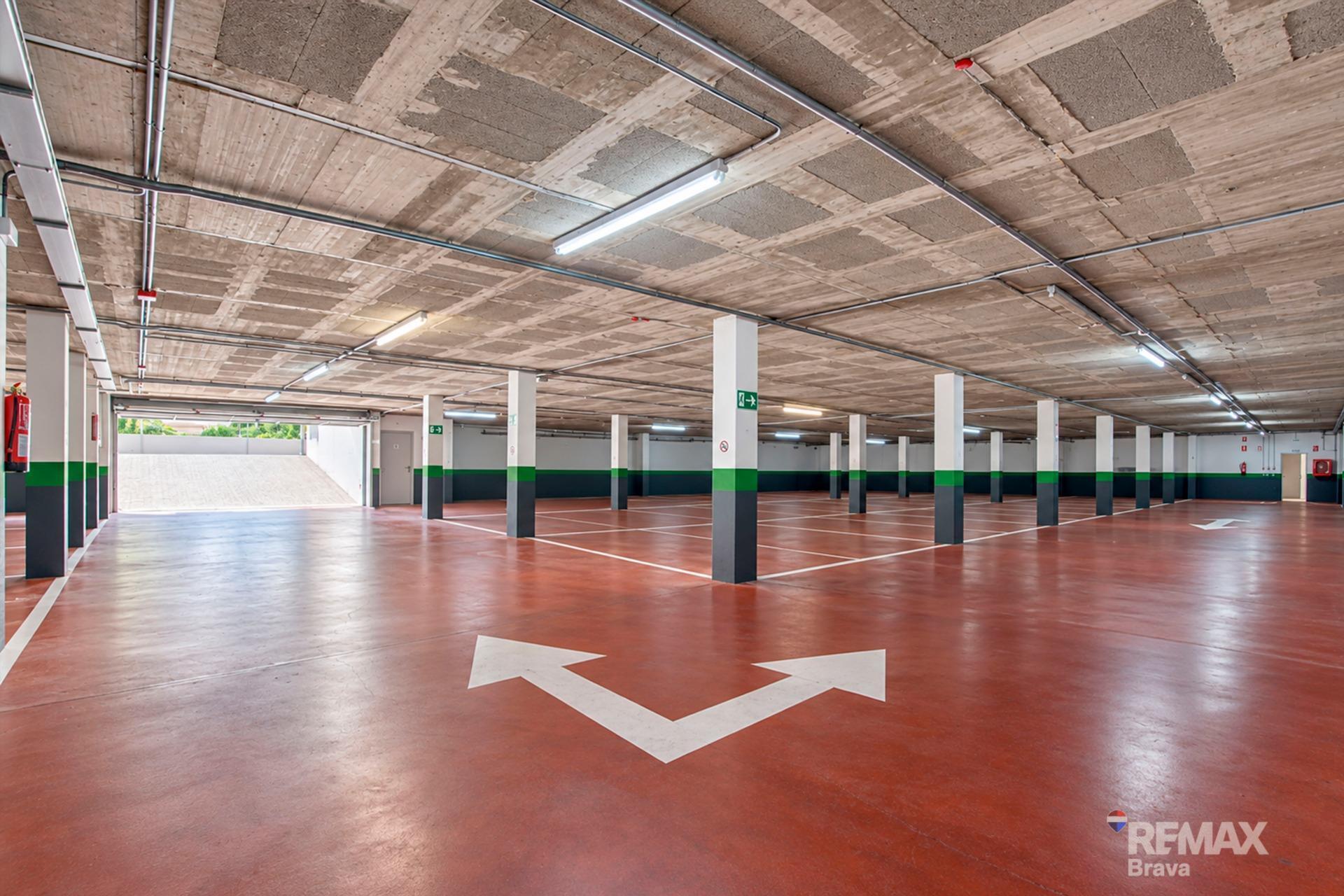 Garajes-Venta-Sant Joan DespÃ­-2425416-Foto-9