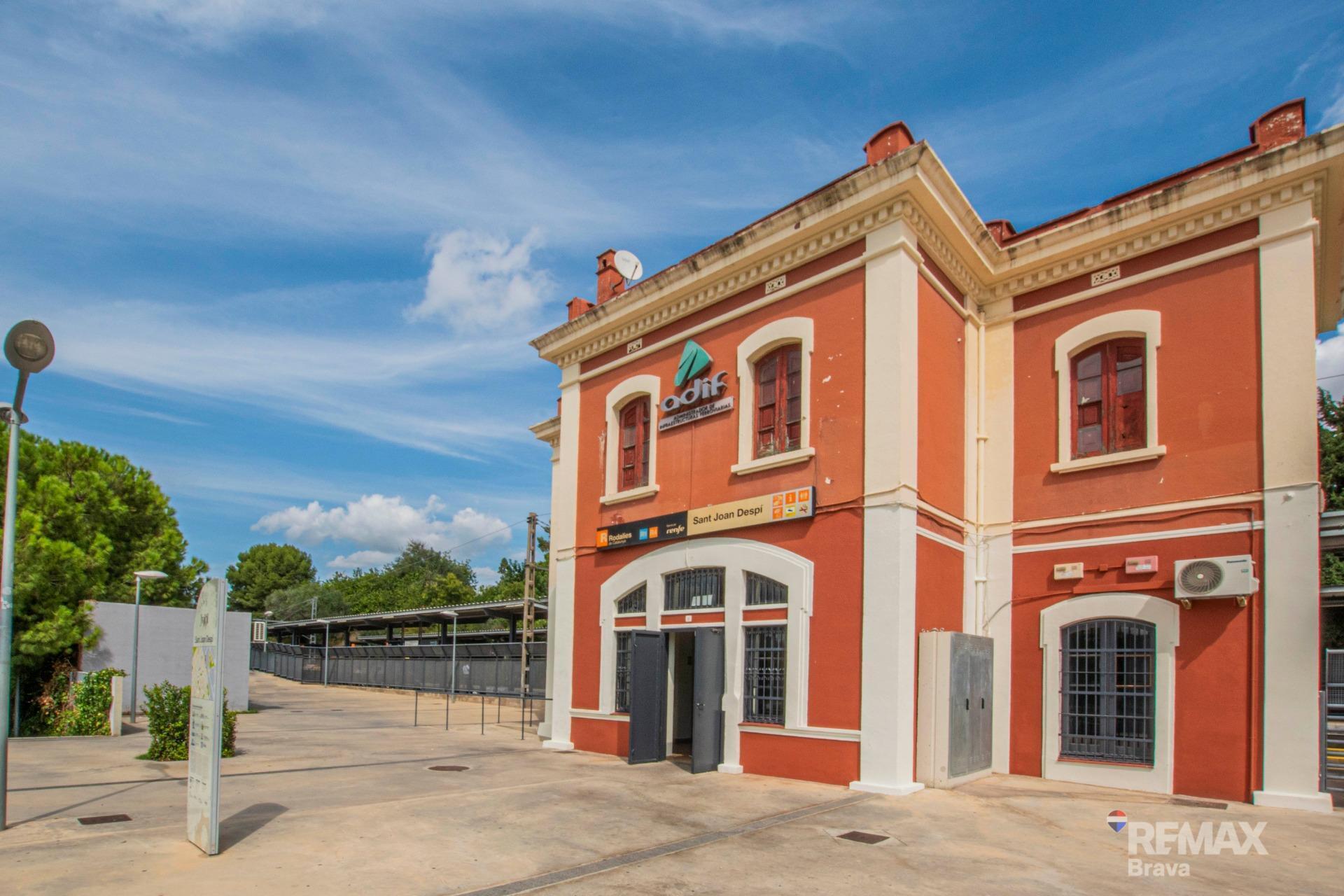 Garajes-Venta-Sant Joan DespÃ­-2425416-Foto-16