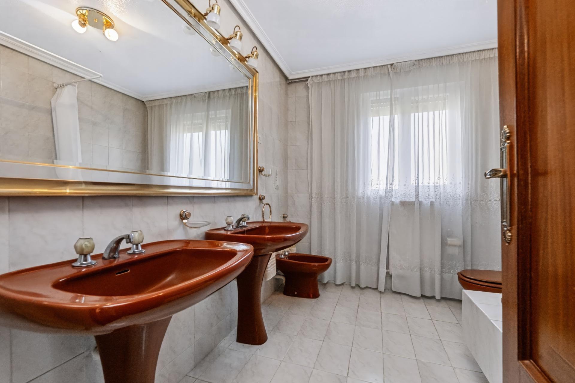 Casas o chalets-Venta-Villaviciosa de OdÃ³n-2441656-Foto-49