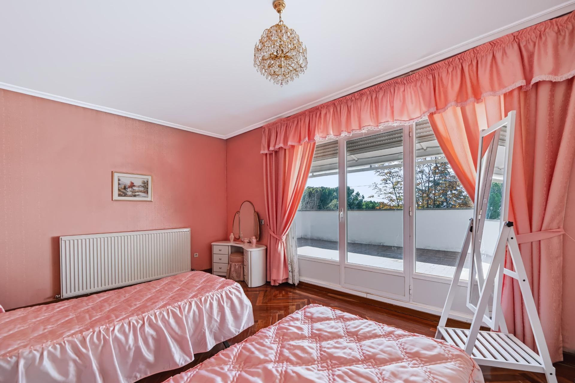 Casas o chalets-Venta-Villaviciosa de OdÃ³n-2441656-Foto-54