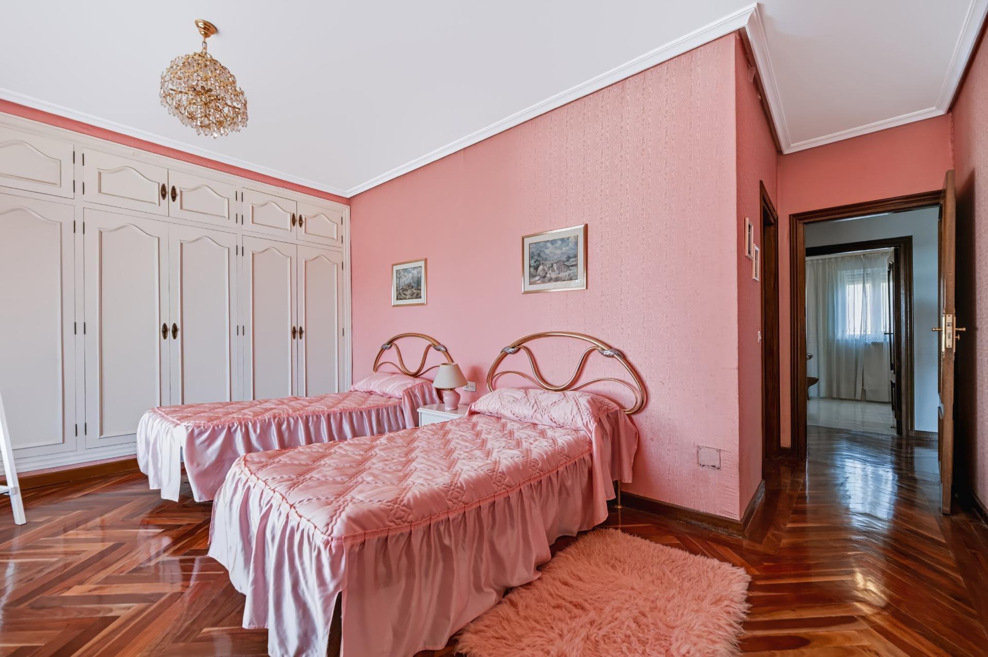 Casas o chalets-Venta-Villaviciosa de OdÃ³n-2441656-Foto-53