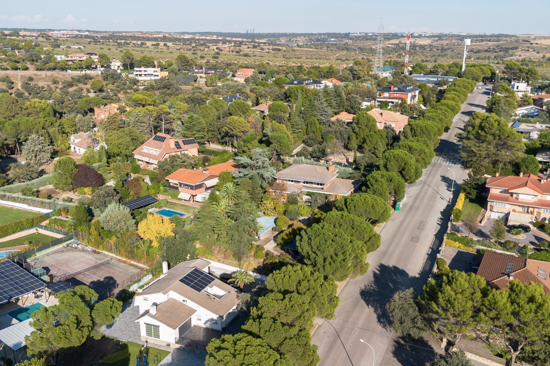 Casas o chalets-Venta-Villaviciosa de OdÃ³n-2441656-Foto-61