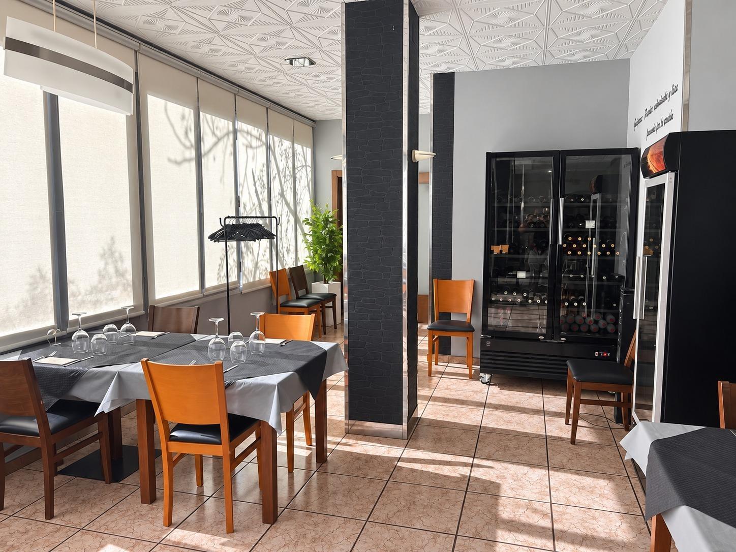 Edificios-Venta-Maella-2441263-Foto-7