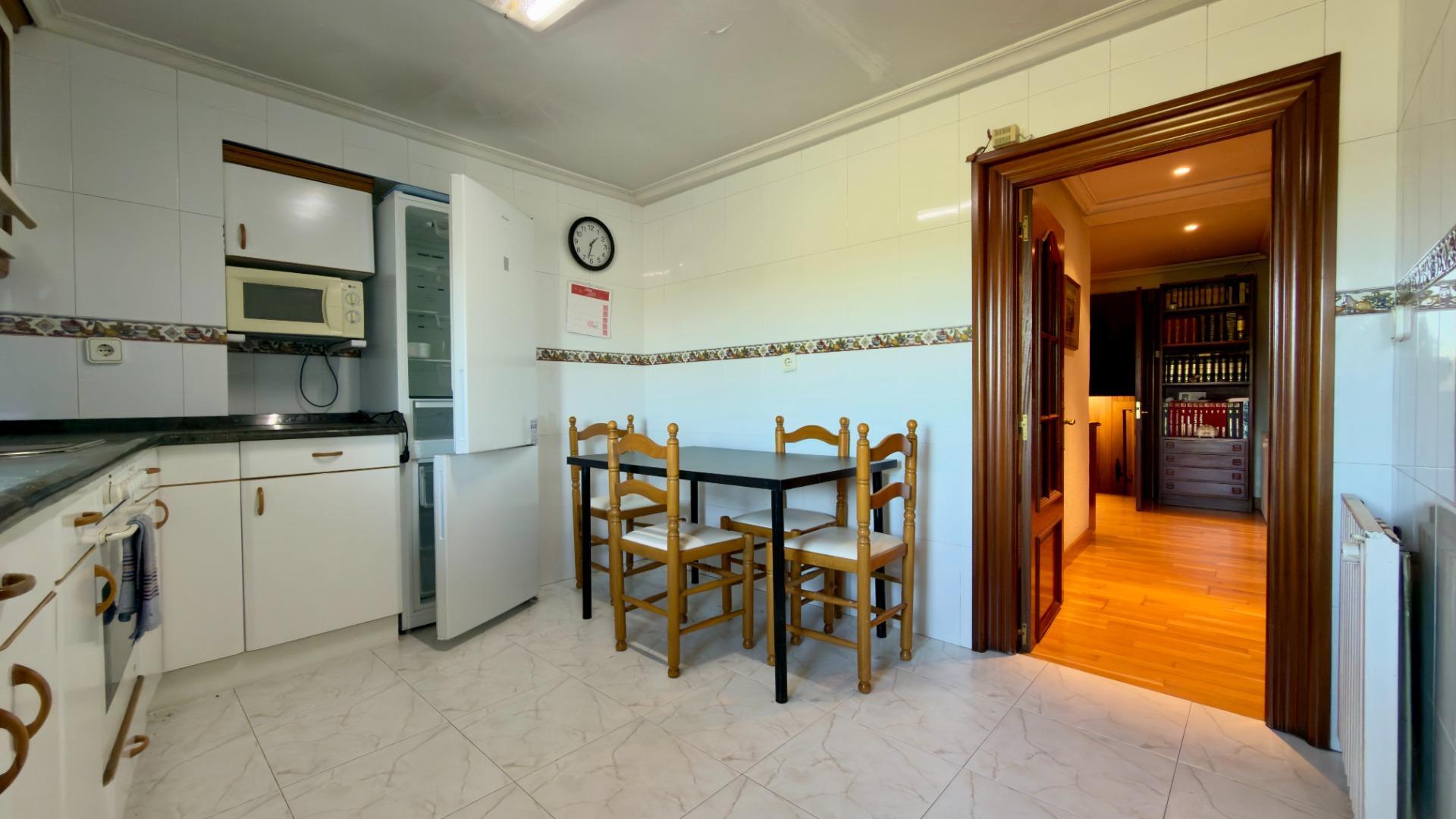 Pisos-Venta-Villaescusa-2441236-Foto-11