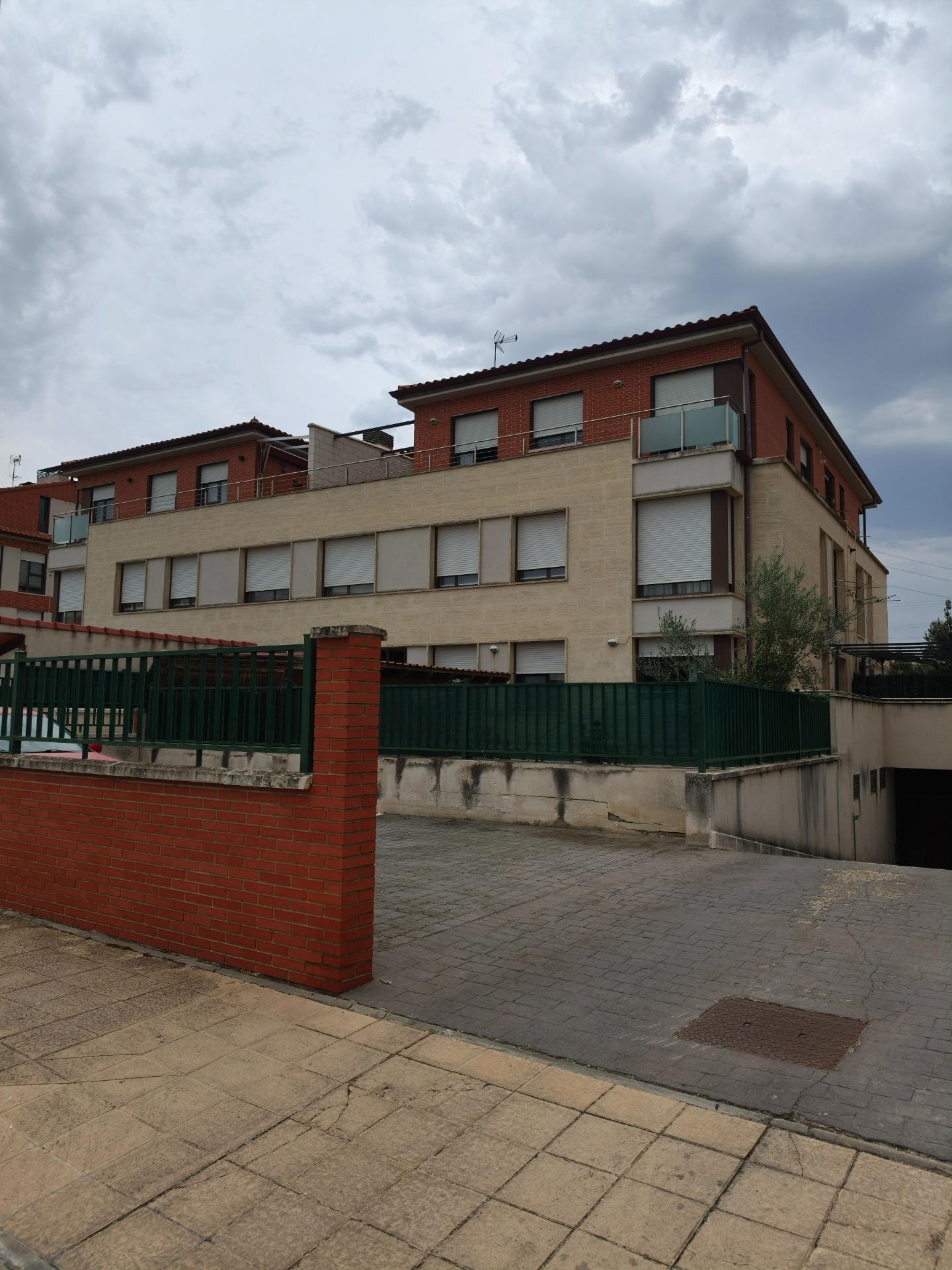 Pisos-Venta-VillalobÃ³n-2441209-Foto-19