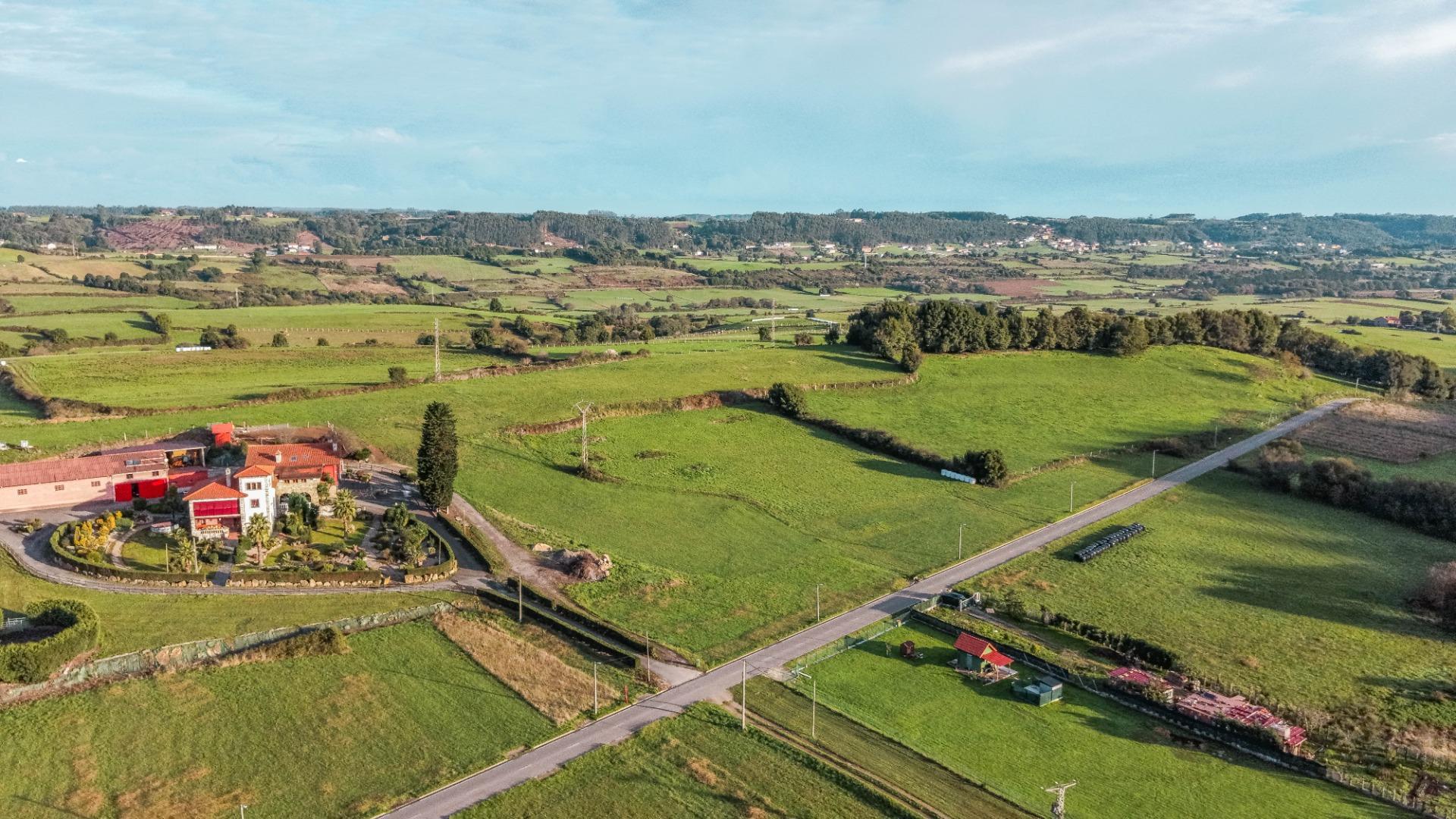 Fincas y solares-Venta-Carreño-2442032