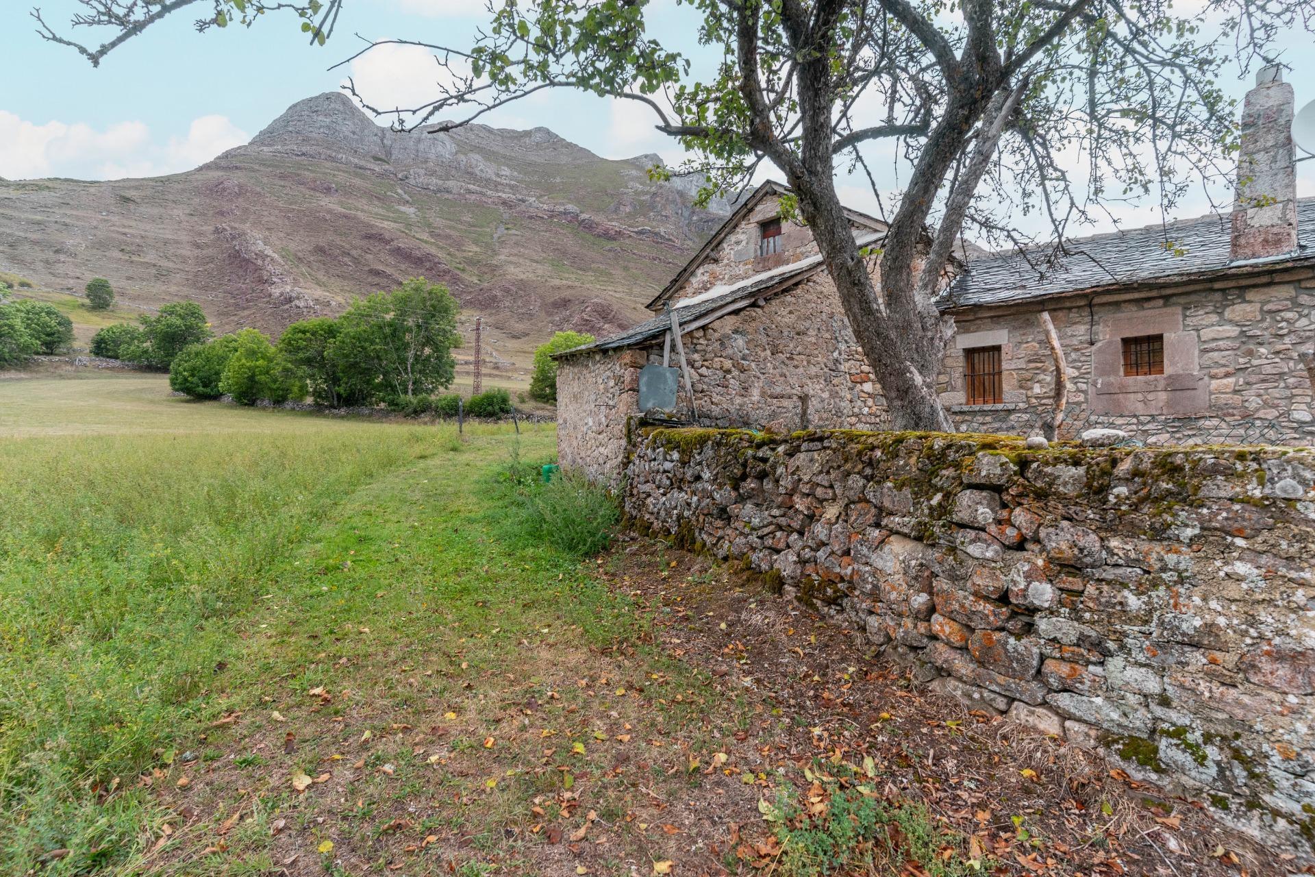 Casas o chalets-Venta-Cabrillanes-2443448-Foto-5