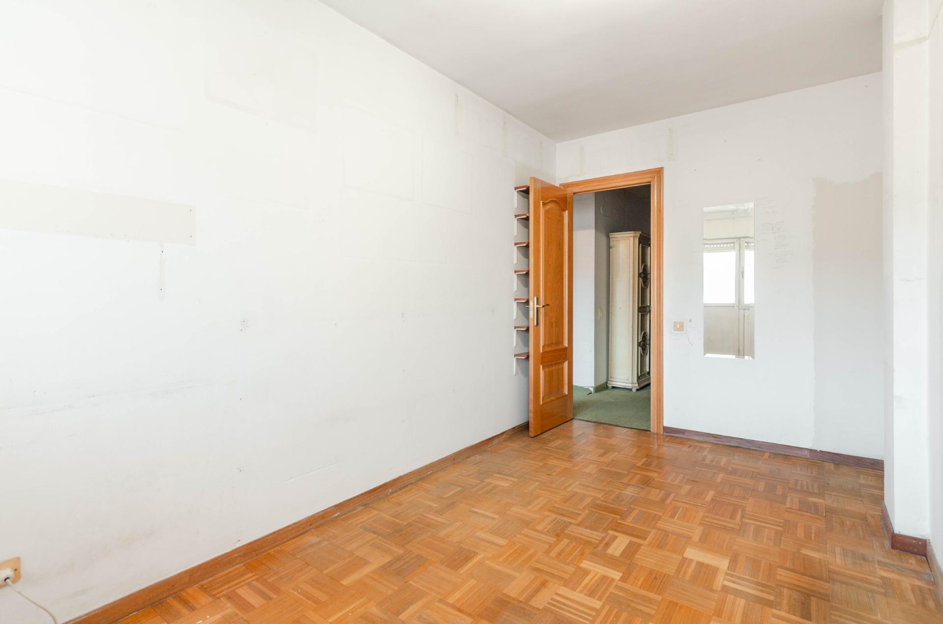 Pisos-Venta-Oviedo-2443463-Foto-11