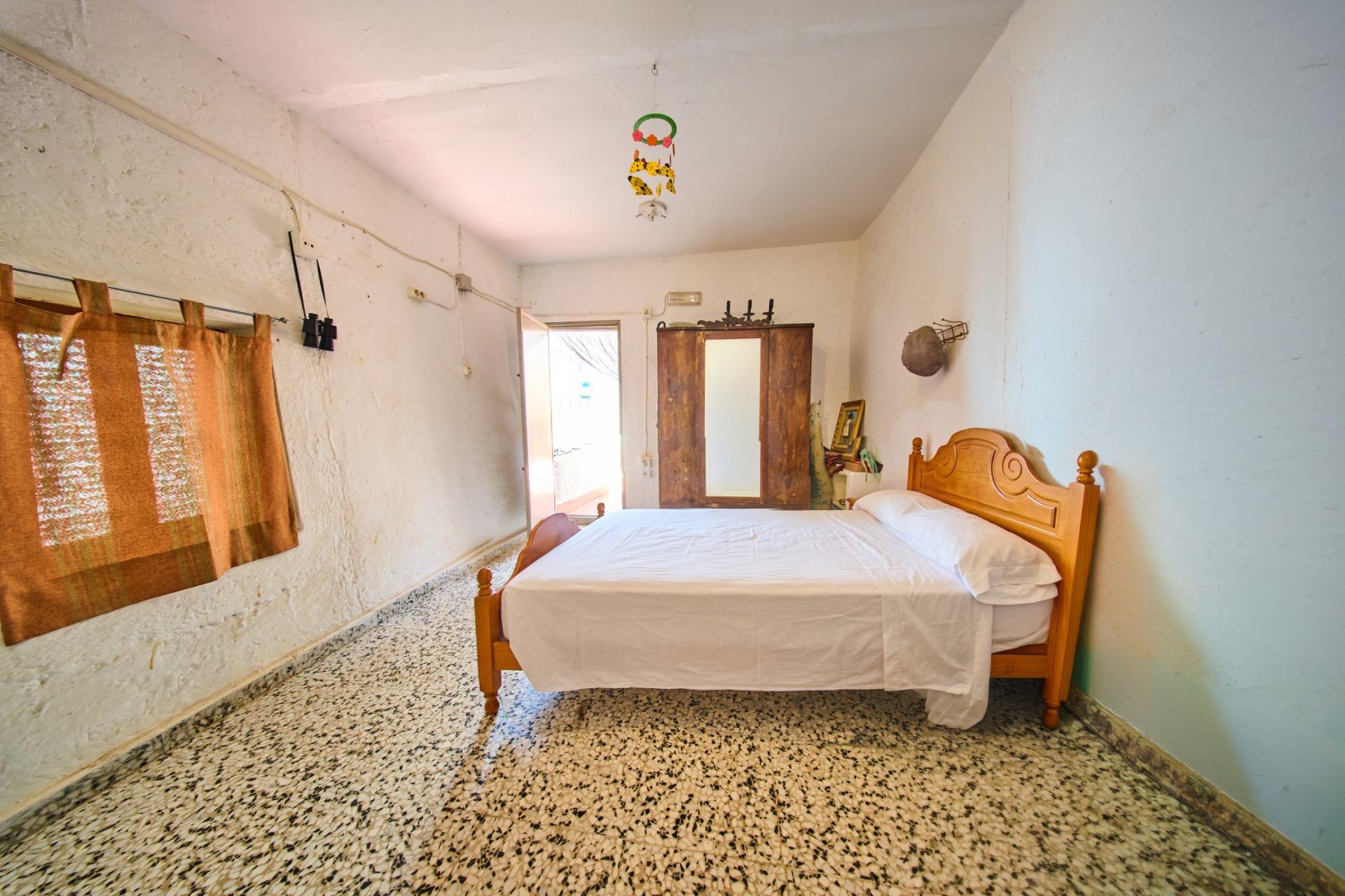 Casa en venta  calle YAÑEZ, Orgiva  1/1