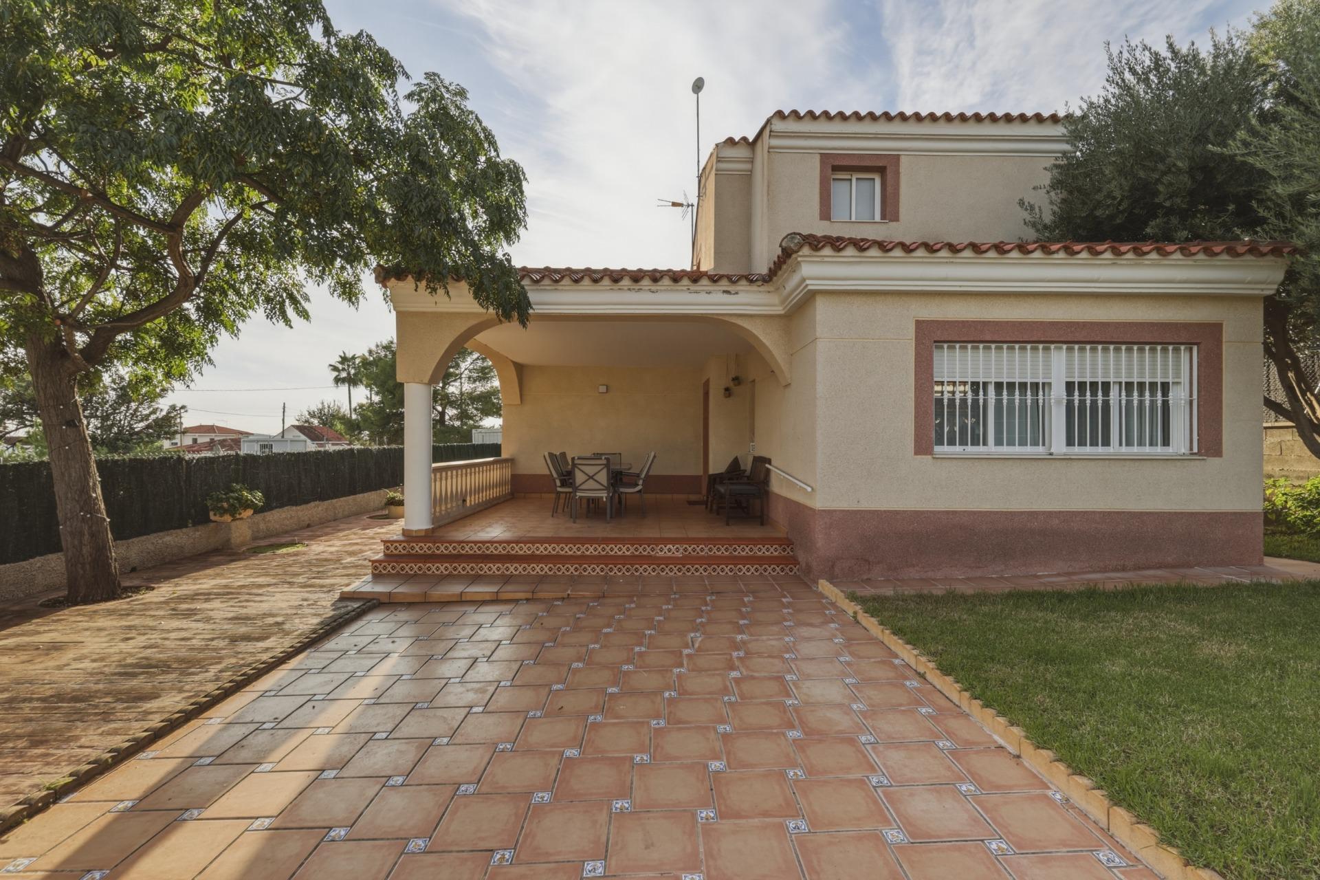 Casas o chalets-Venta-LlÃ­ria-2443826-Foto-2