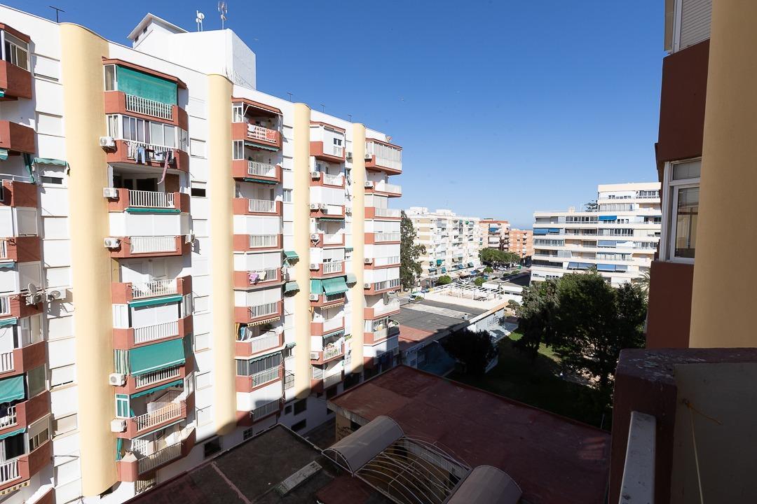 Piso en venta en calle Gamba, 1, Torre del mar 21/46