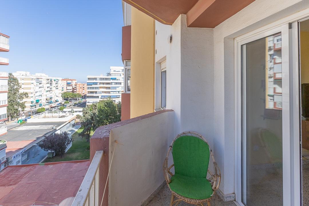 Piso en venta en calle Gamba, 1, Torre del mar 23/46