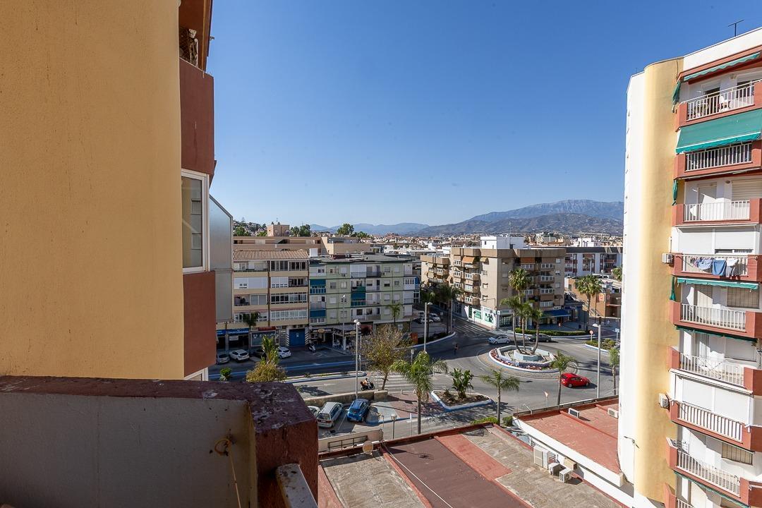 Piso en venta en calle Gamba, 1, Torre del mar 24/46