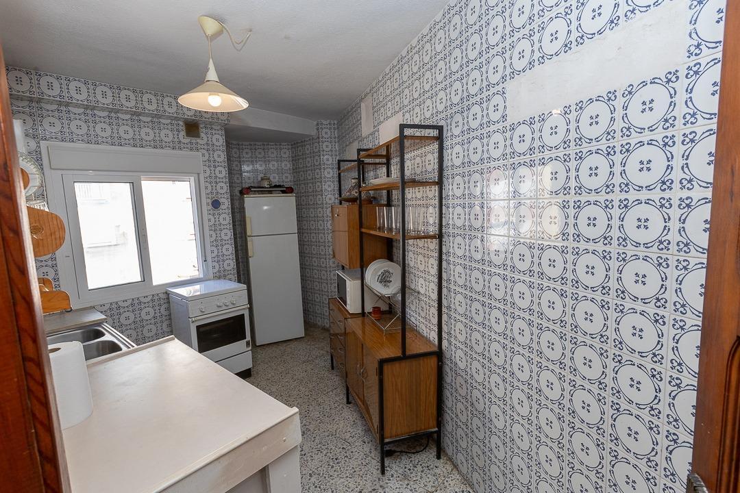 Piso en venta en calle Gamba, 1, Torre del mar 30/46