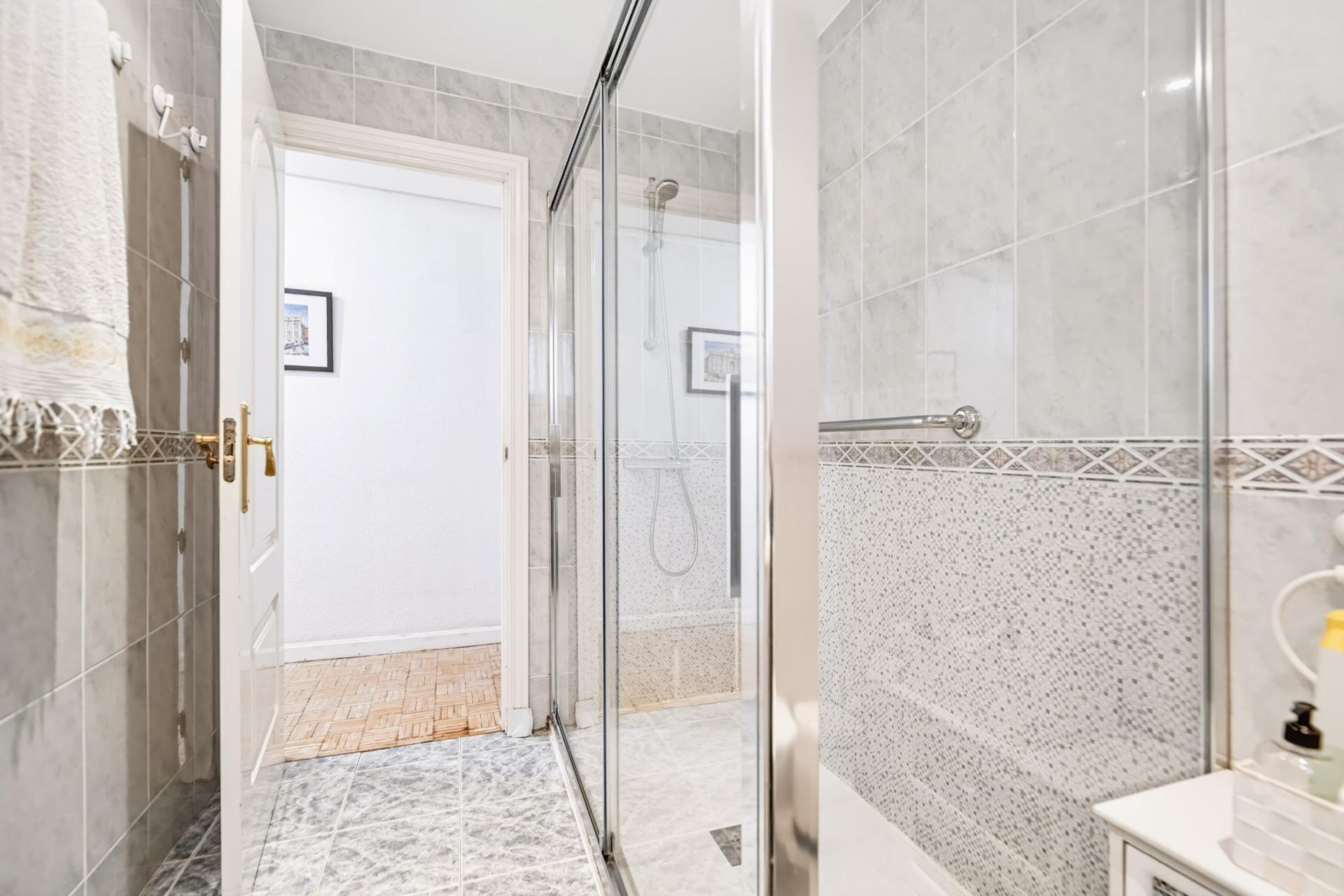 Pisos-Venta-Madrid-2444146-Foto-16