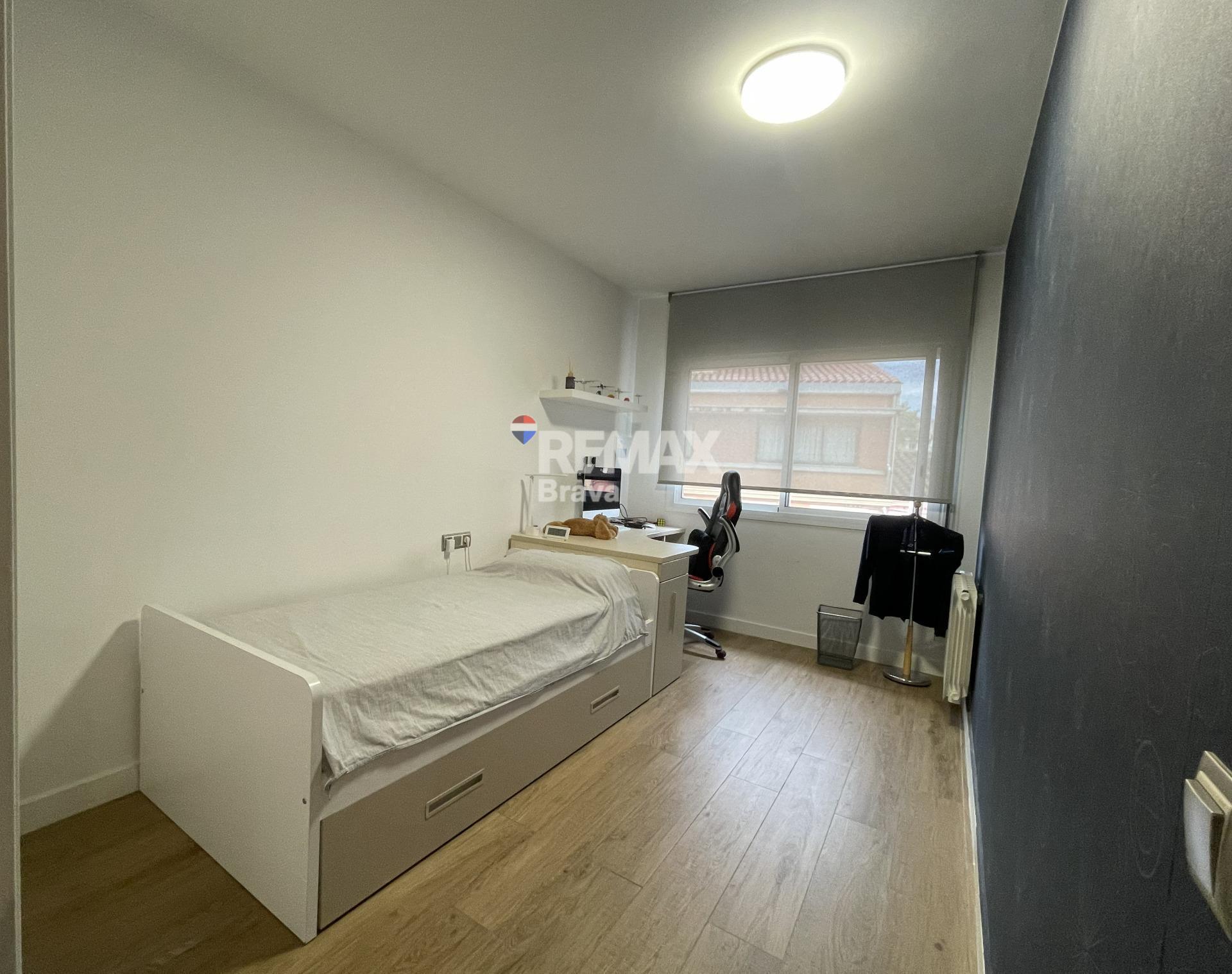 Casa en venta  calle CARRILET, Sarria de Ter  8/57