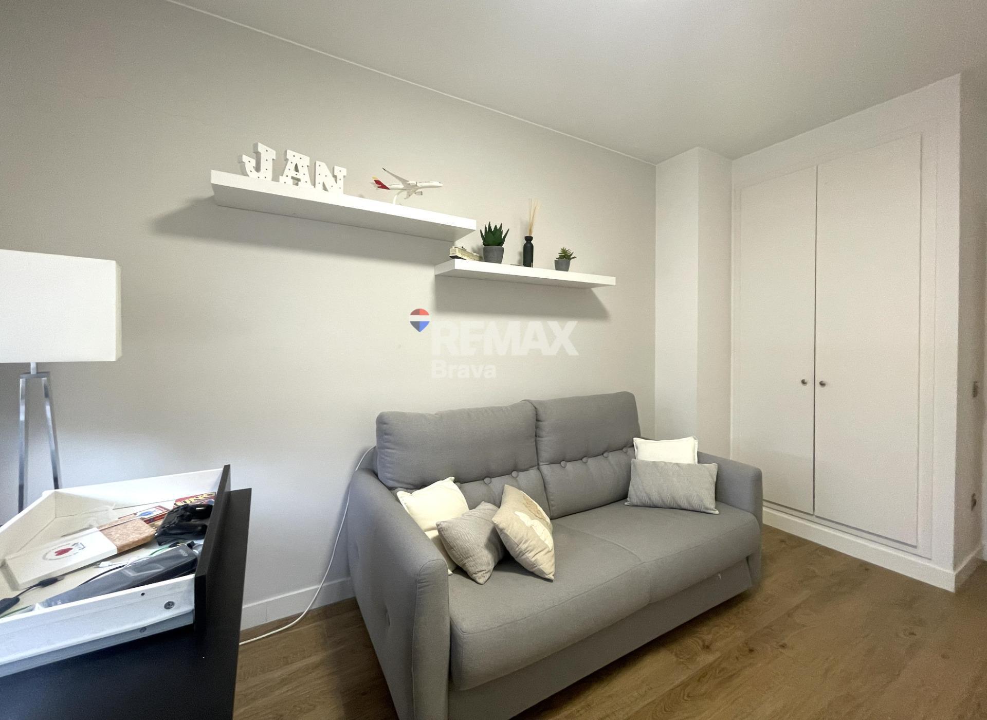 Casa en venta  calle CARRILET, Sarria de Ter  12/57