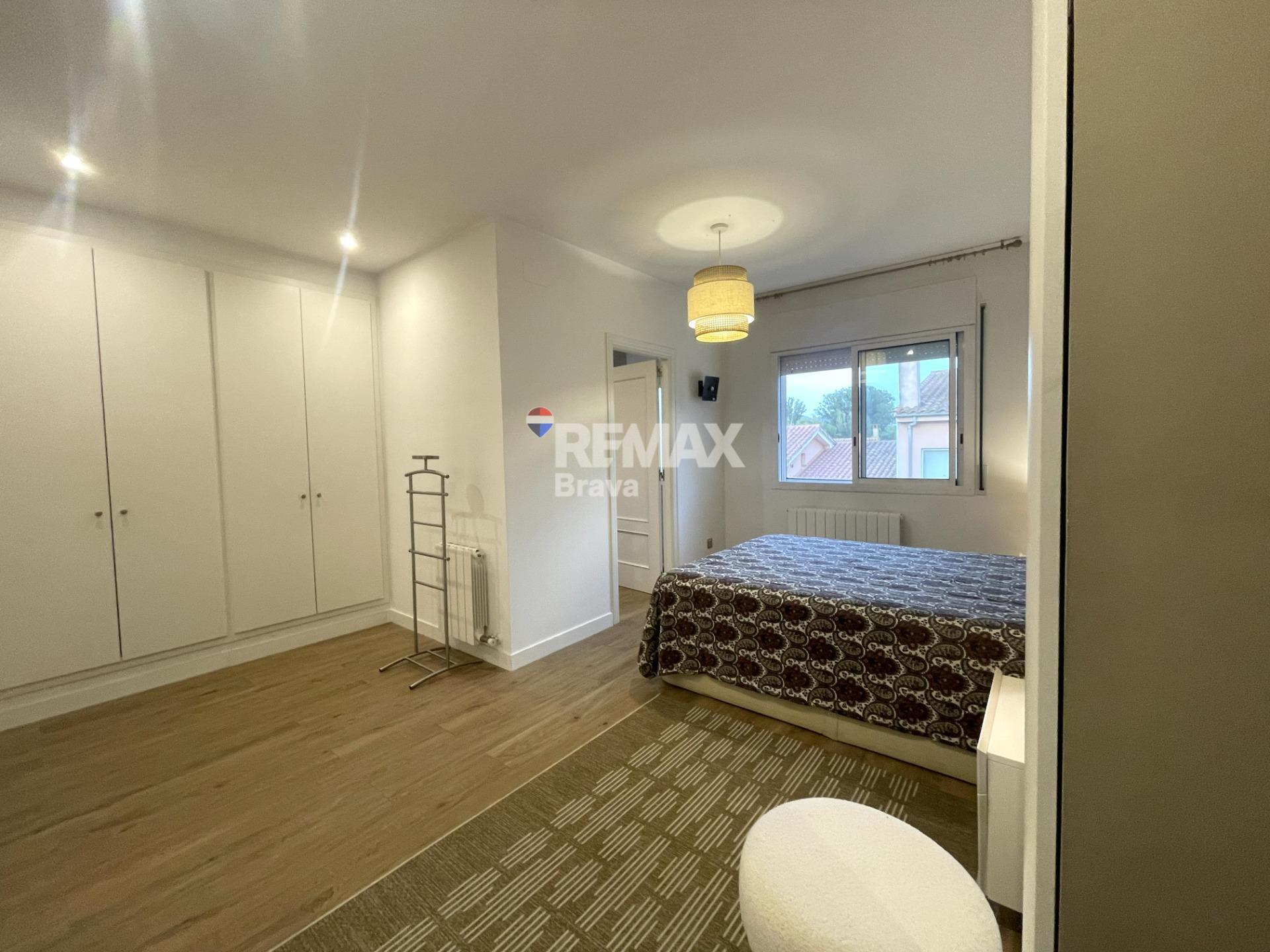 Casa en venta  calle CARRILET, Sarria de Ter  48/57