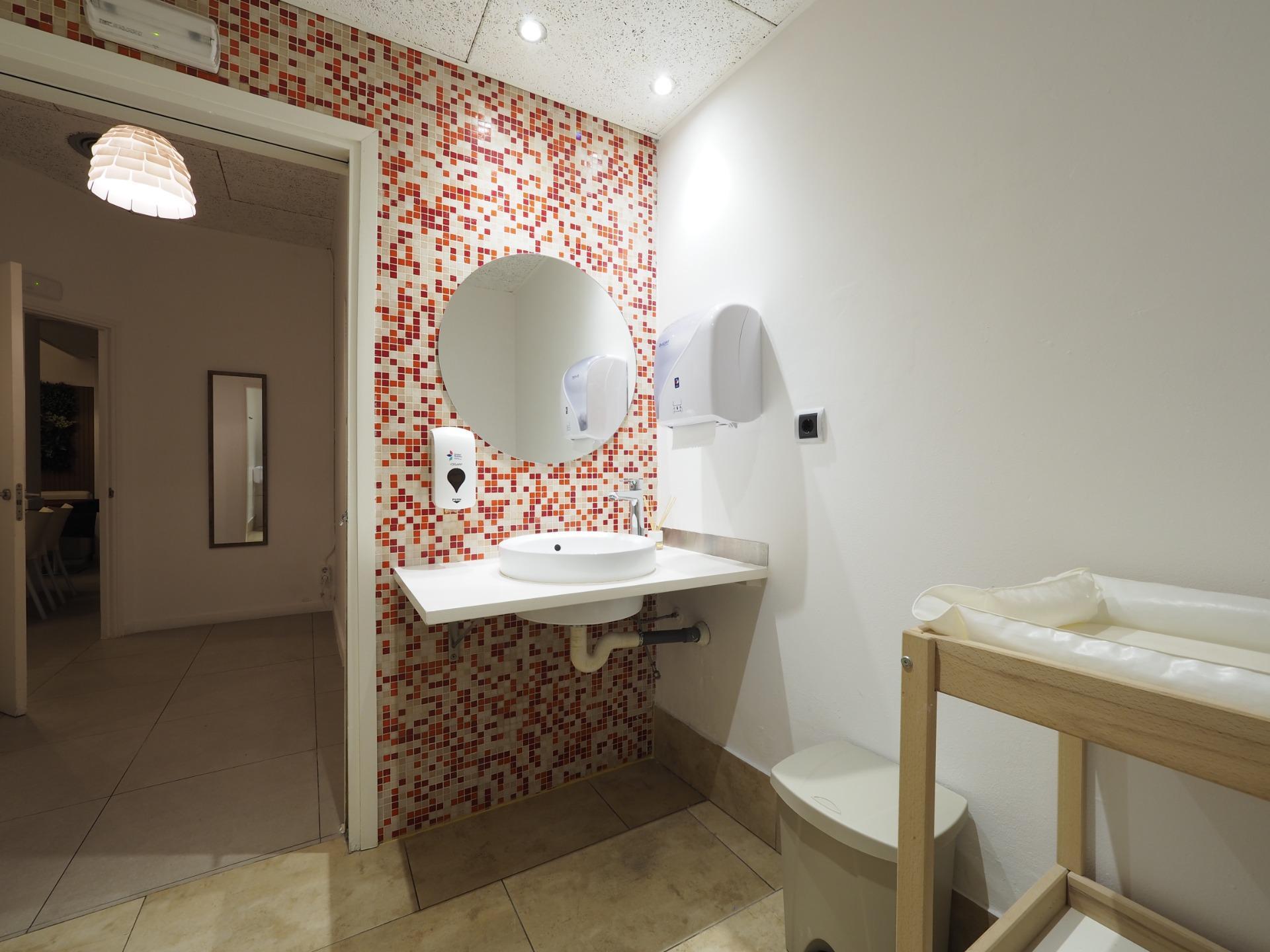 Negocios-Alquiler-Girona-2444407-Foto-27